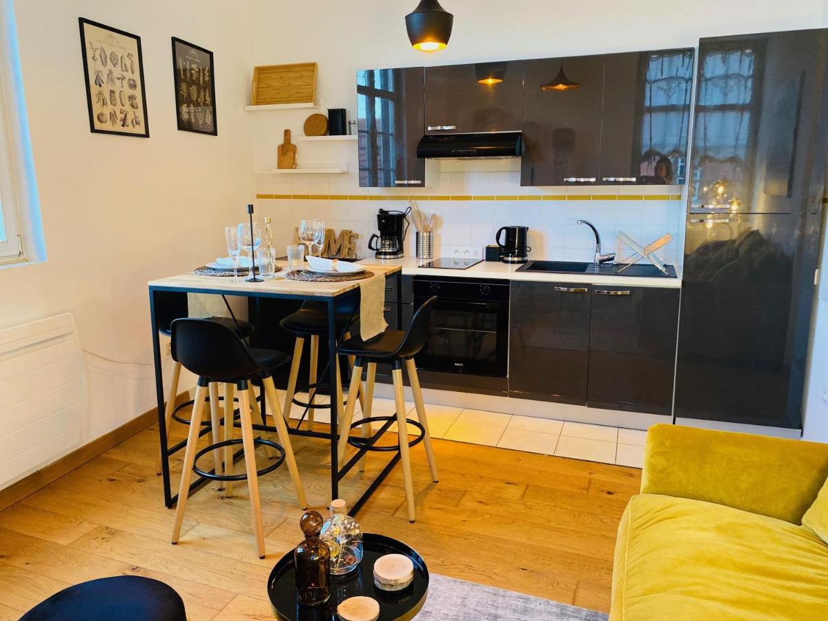 Appartement Place de la Cath' avec parking Colmar Extérieur photo