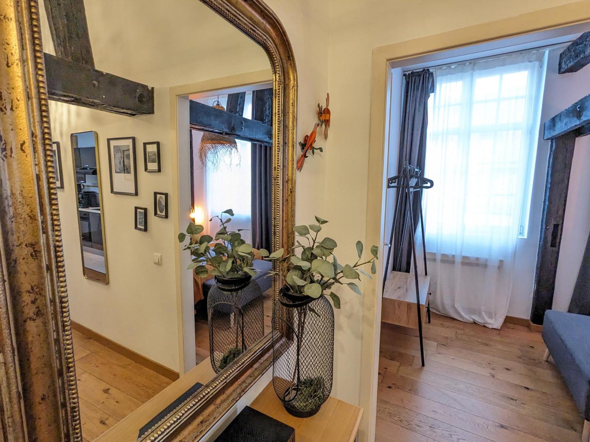 Appartement Place de la Cath' avec parking Colmar Extérieur photo